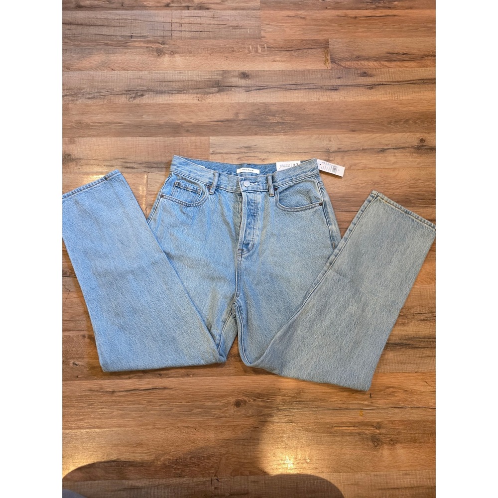 PacSun High Rise Straight Leg Jeans Light Wash Ripped Knee Size 27 NWT